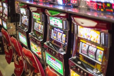 Mobile payment options displayed on slotmetro app